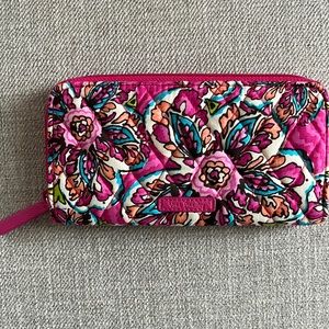 Vera Bradley Accordion Wallet